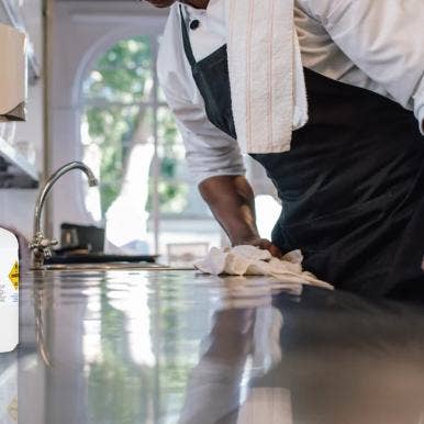 Make an Effective Cleaner with Hydrogen Peroxide