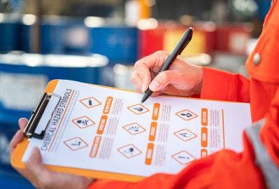 Acetonitrile Safety & Hazards