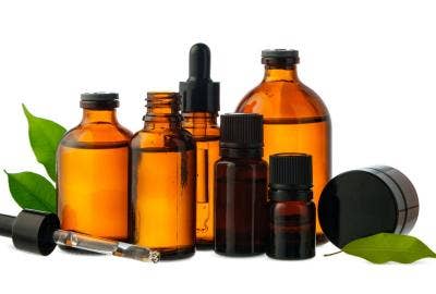 Types of Witch Hazel: Grades, Purity, and What You Need to Know