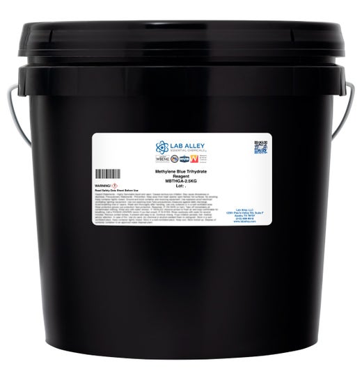 Methylene Blue in Bottle , Chemical in the Laboratory and Industry Methylene Blue in Bottle , Chemical in the Laboratory and Industry