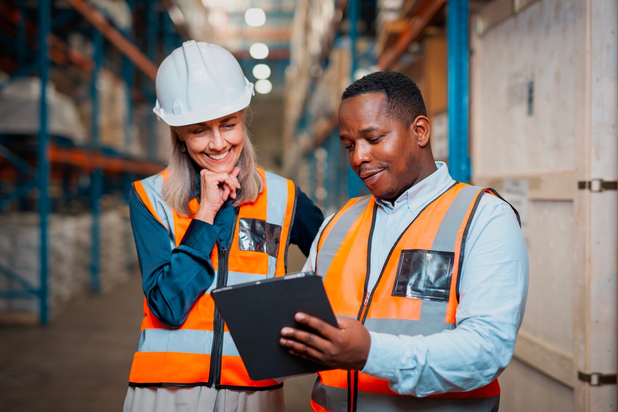 Learn how to dispose dichloromethane